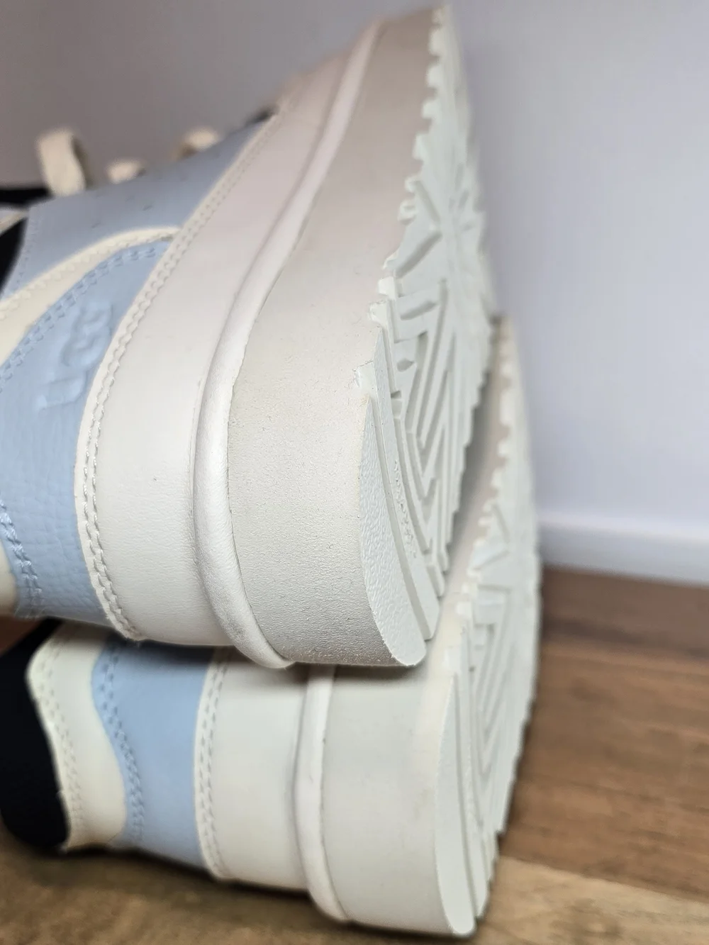 Women's Casual Lace-Up Sneakers in Black and Light Blue NWOT